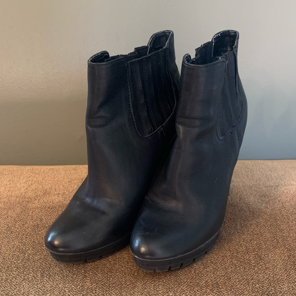 Candie’s Booties